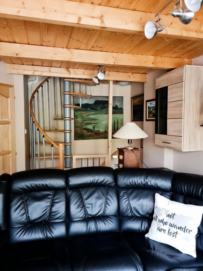 Flamingó Apartman Balatonszarszo Kültér fotó